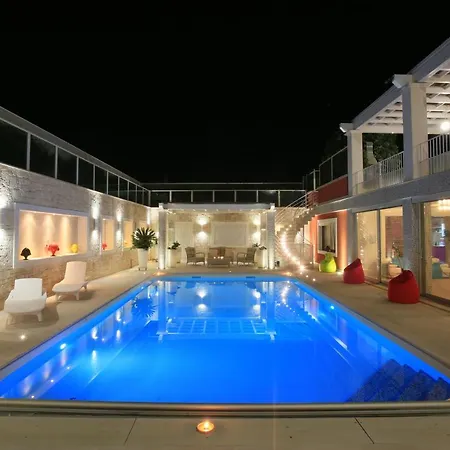 Villa Caraitria
