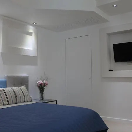 וילה Caraitria *